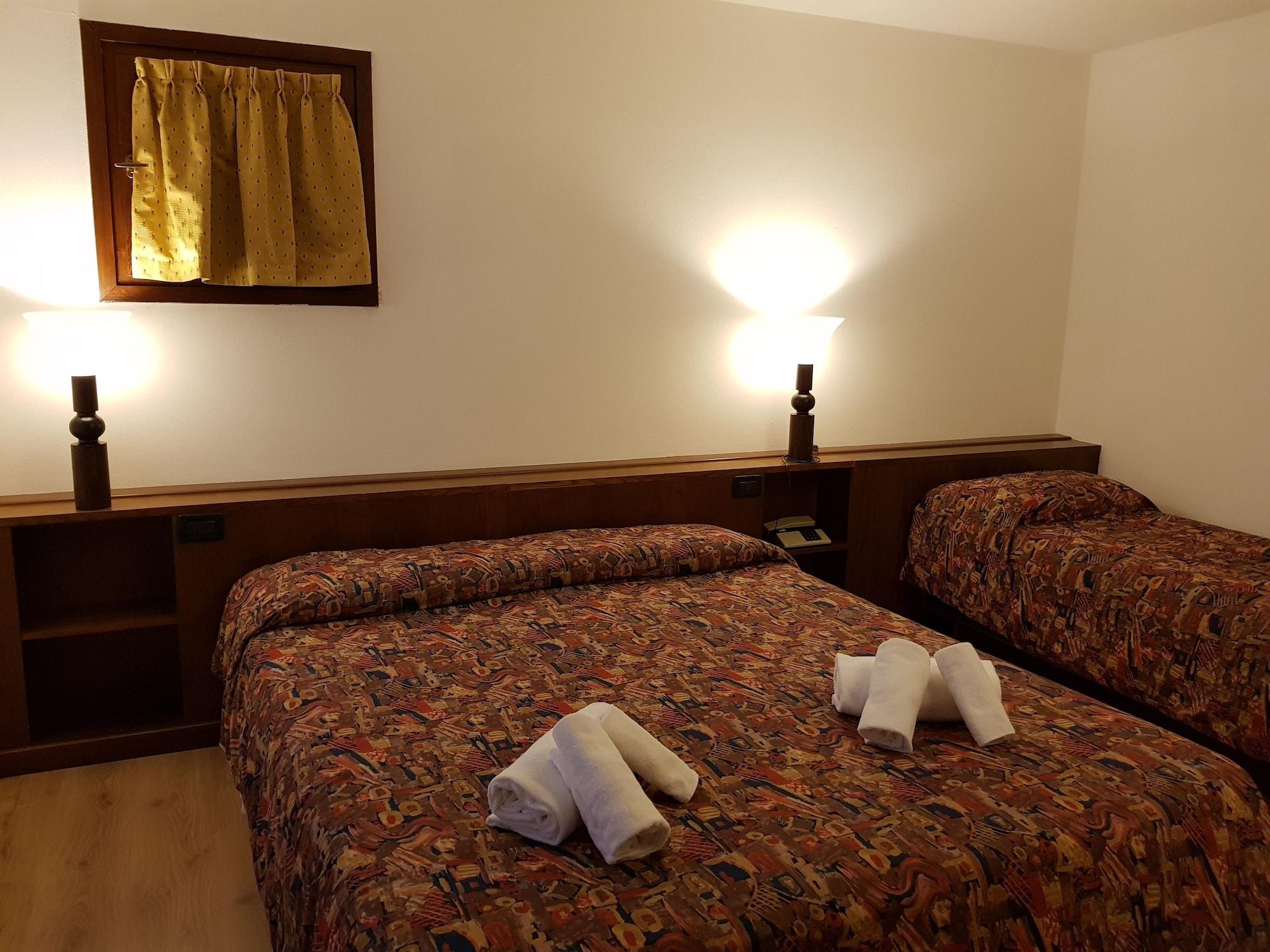 Hotel Alle Tre Baite 산타카테리나발루프바 외부 사진