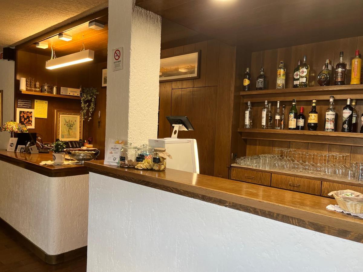 Hotel Alle Tre Baite 산타카테리나발루프바 외부 사진