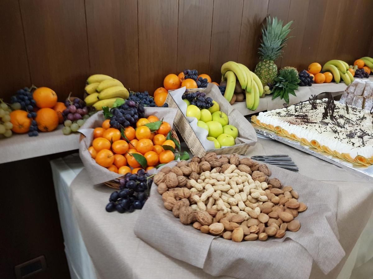 Hotel Alle Tre Baite 산타카테리나발루프바 외부 사진